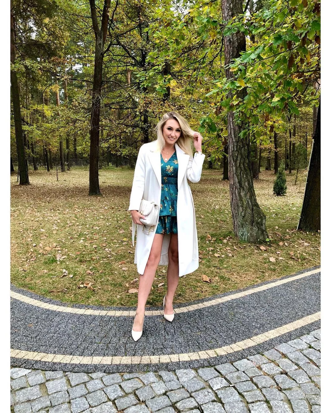 Zdolna wokalistka disco polo kusi ponętną stylizacją! To modowy hit sezonu?! 